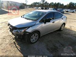 نیسان ڤێرسا